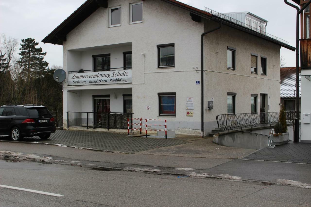 Zv-Scholtz Gaestehaus Neuoetting Simbacher Strasse 7 المظهر الخارجي الصورة