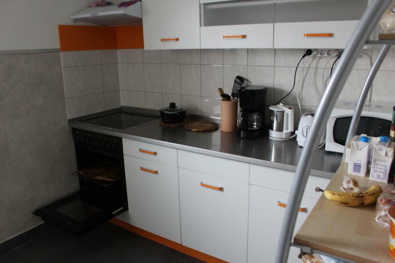 Zv-Scholtz Gaestehaus Neuoetting Simbacher Strasse 7 المظهر الخارجي الصورة