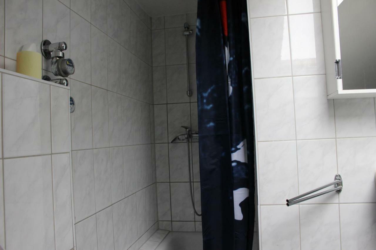 Zv-Scholtz Gaestehaus Neuoetting Simbacher Strasse 7 المظهر الخارجي الصورة